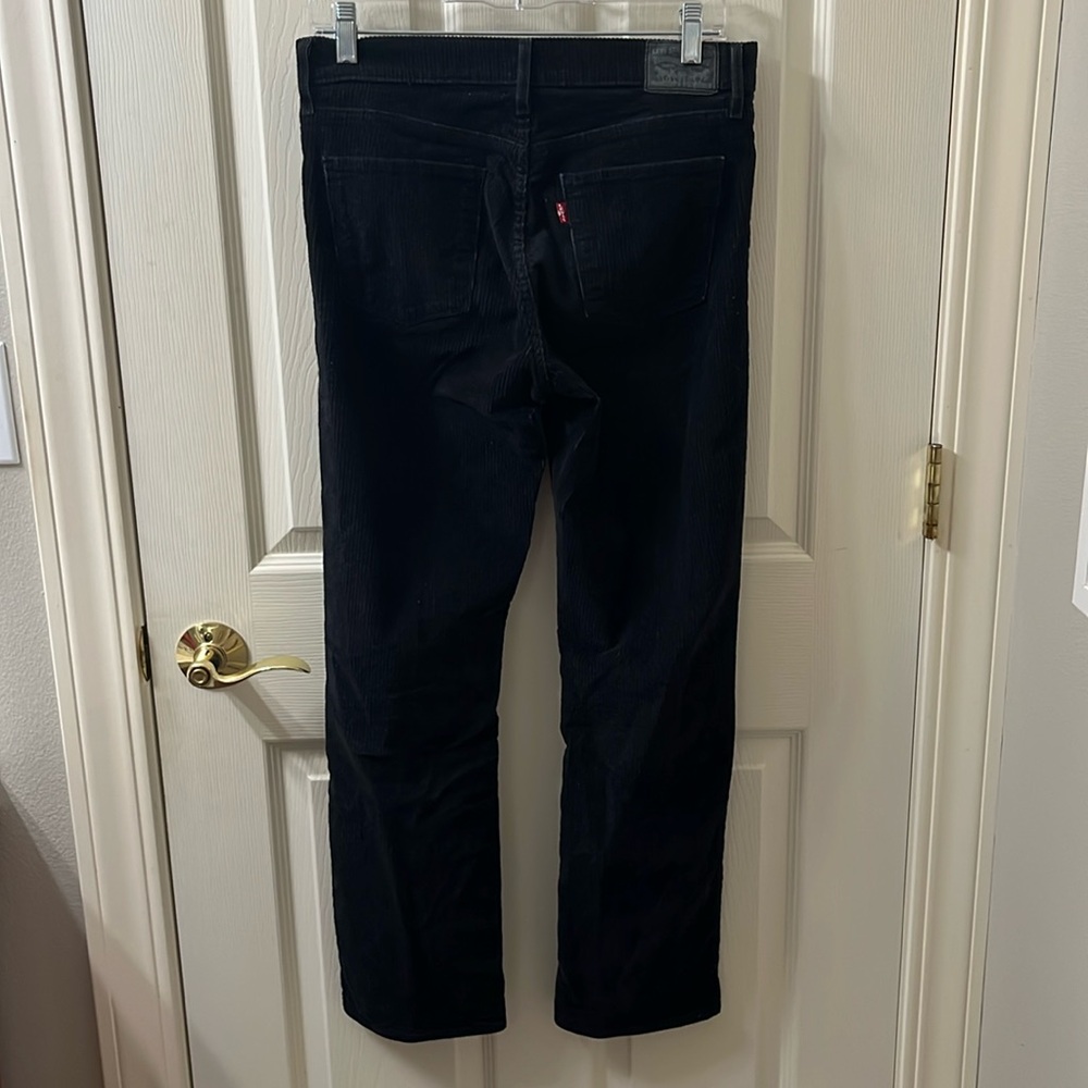 Levi’s Black cords. Slight stretch. Too small for me. Put on one time!
